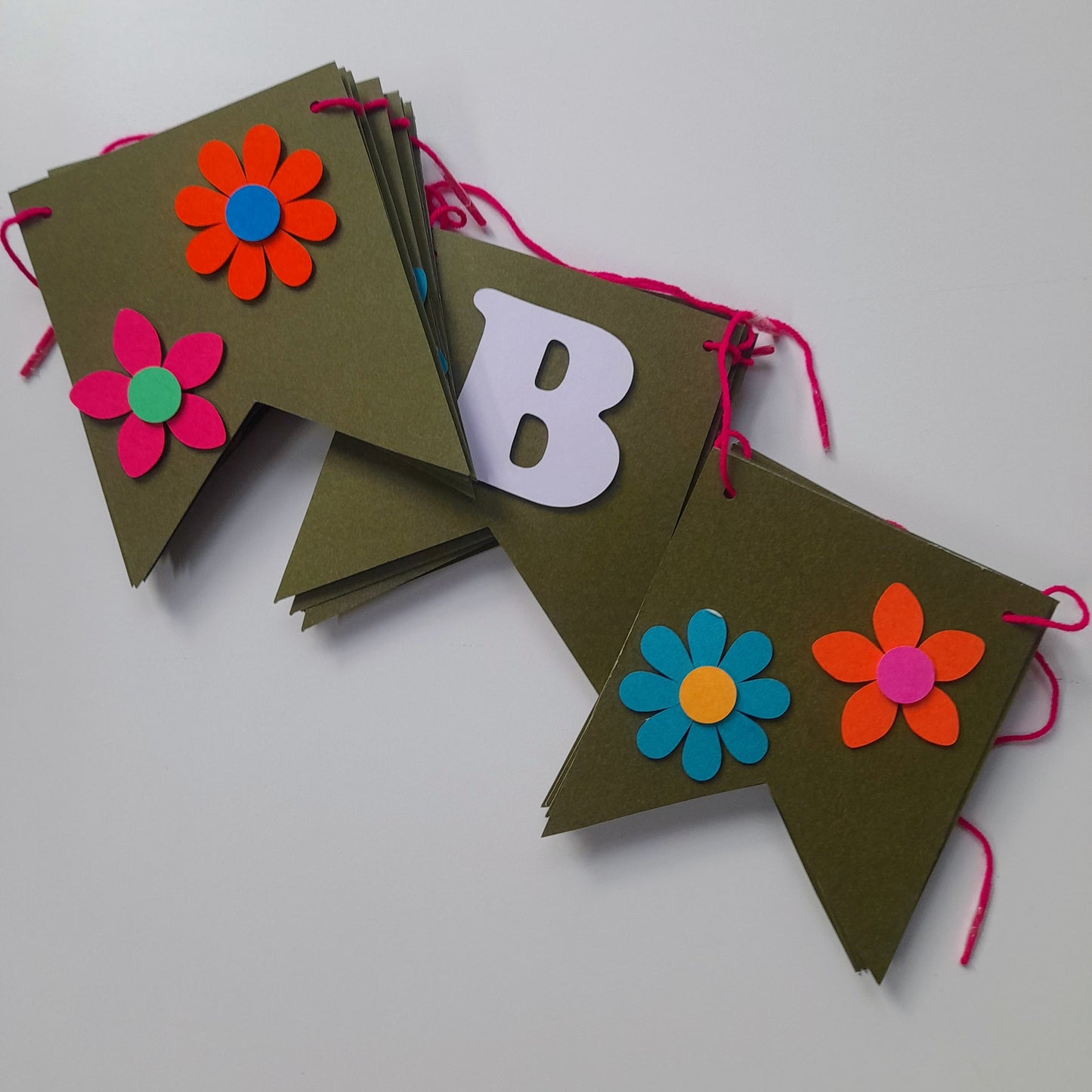 Partybus – Crafted Flower Themed Happy Birthday Banner with name